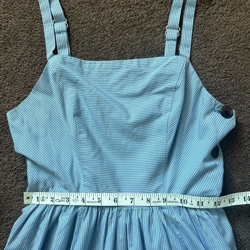 Urban Outfitters Kaye Square Neck Button Down Midi Dress - Picture 15 of 16